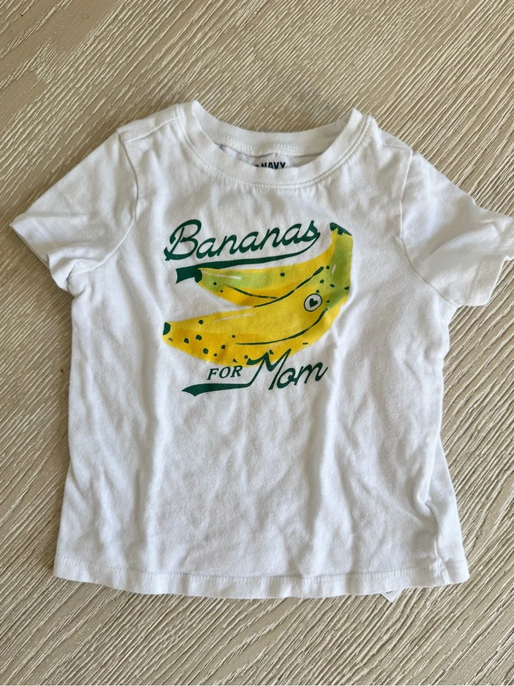 Old Navy Bananas For Mom Toddler tee, 3T
